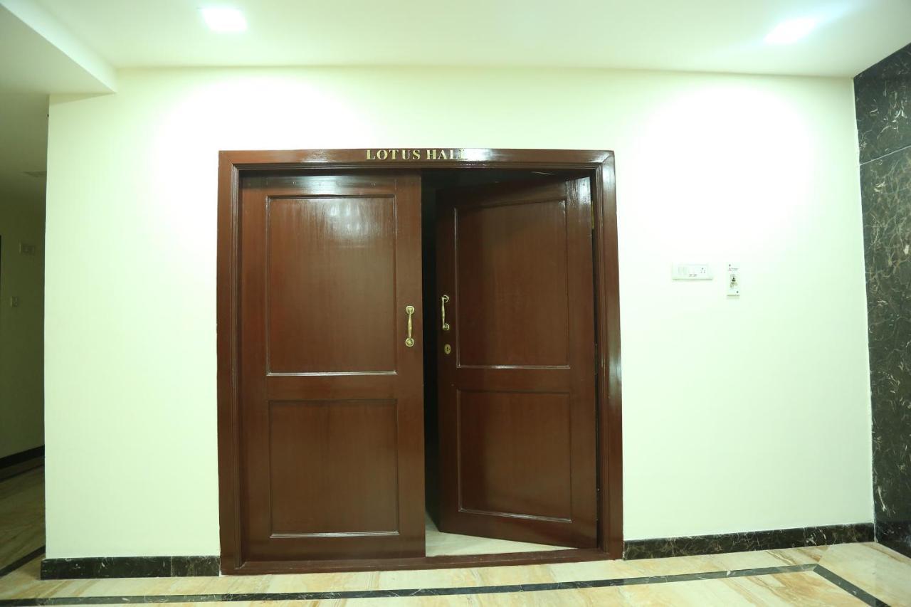 Hotel Sera Grand Chennai Luaran gambar