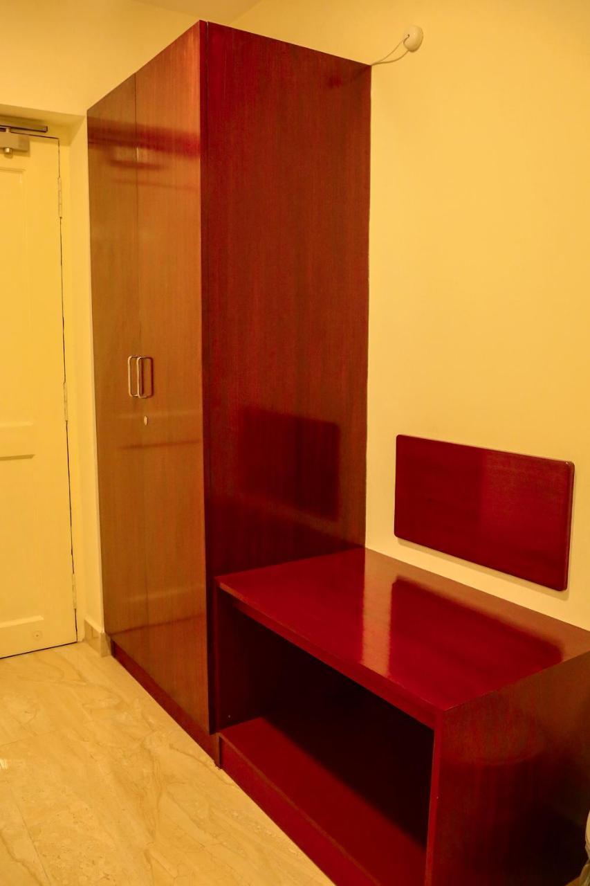 Hotel Sera Grand Chennai Luaran gambar