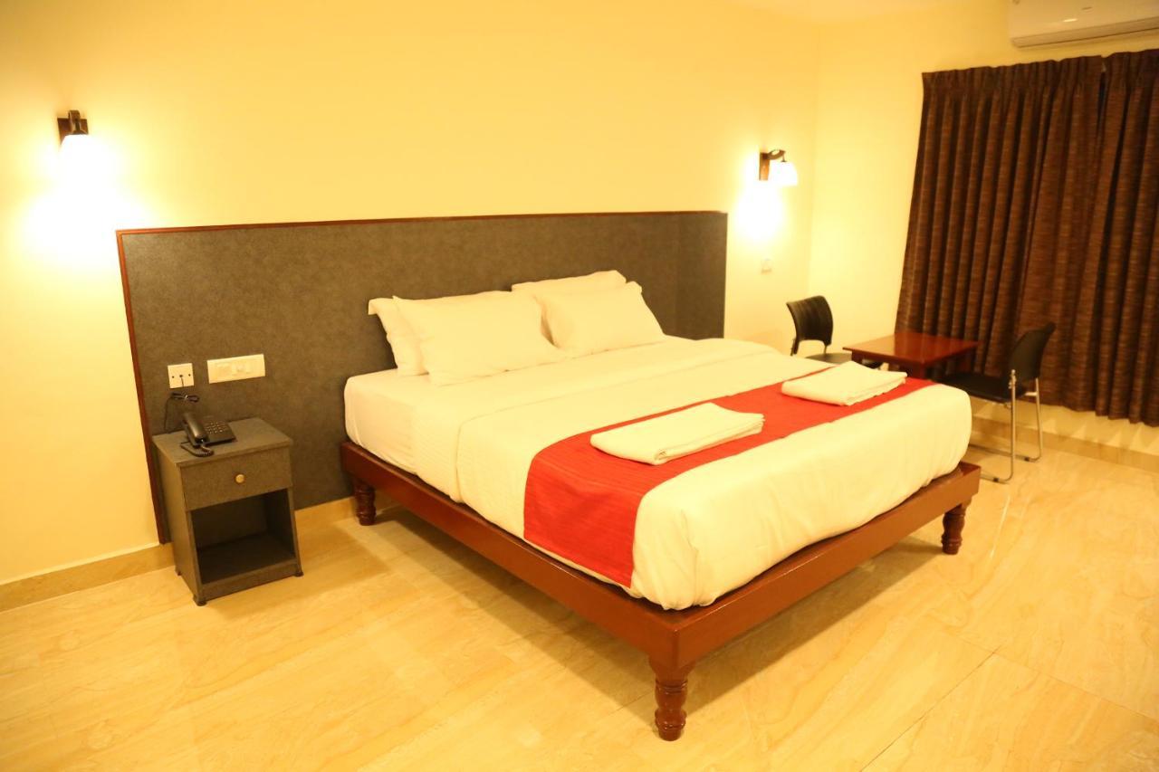 Hotel Sera Grand Chennai Luaran gambar